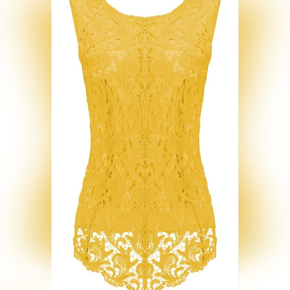 Woman's Yellow Lace Blouse